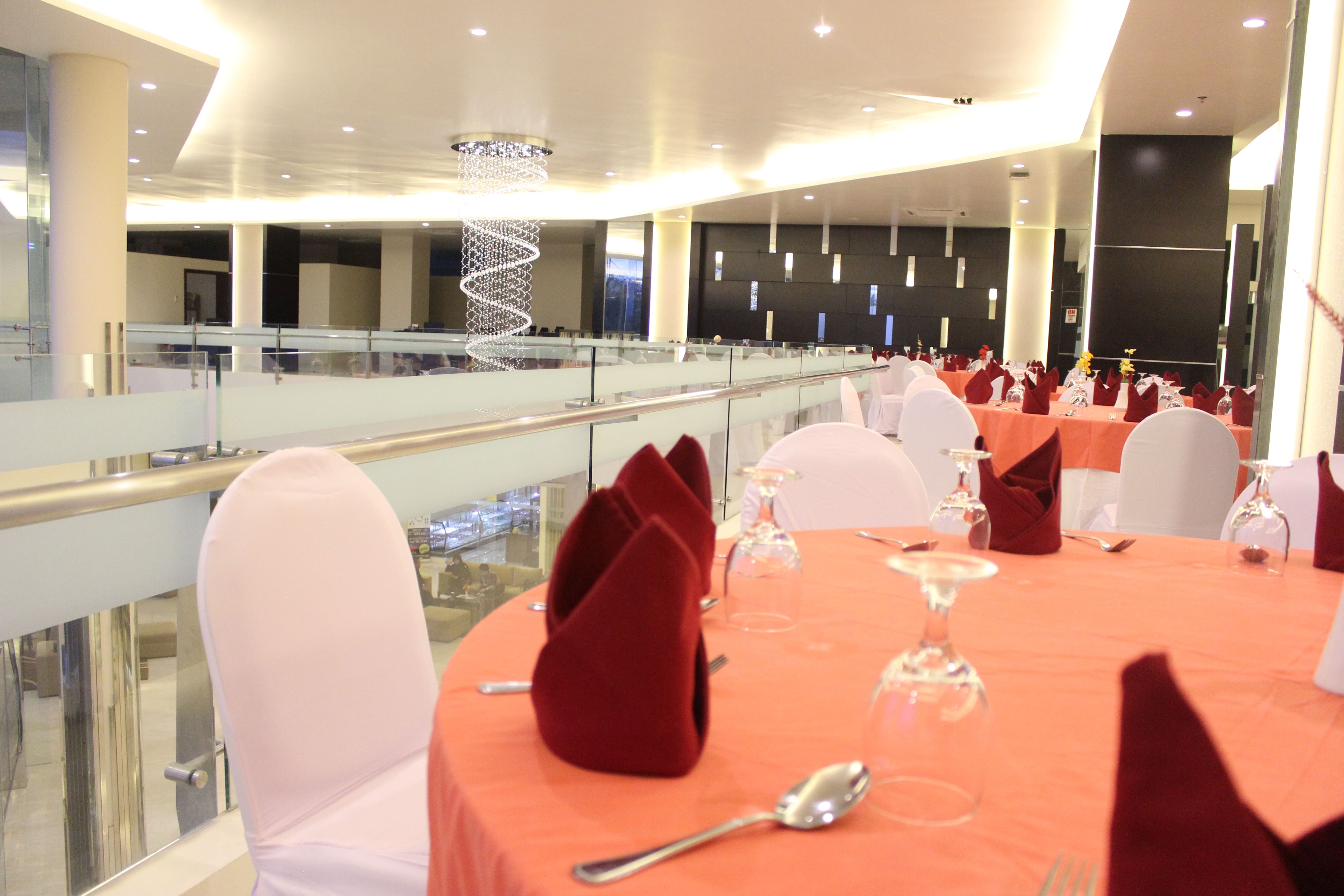 Merak Resto 1