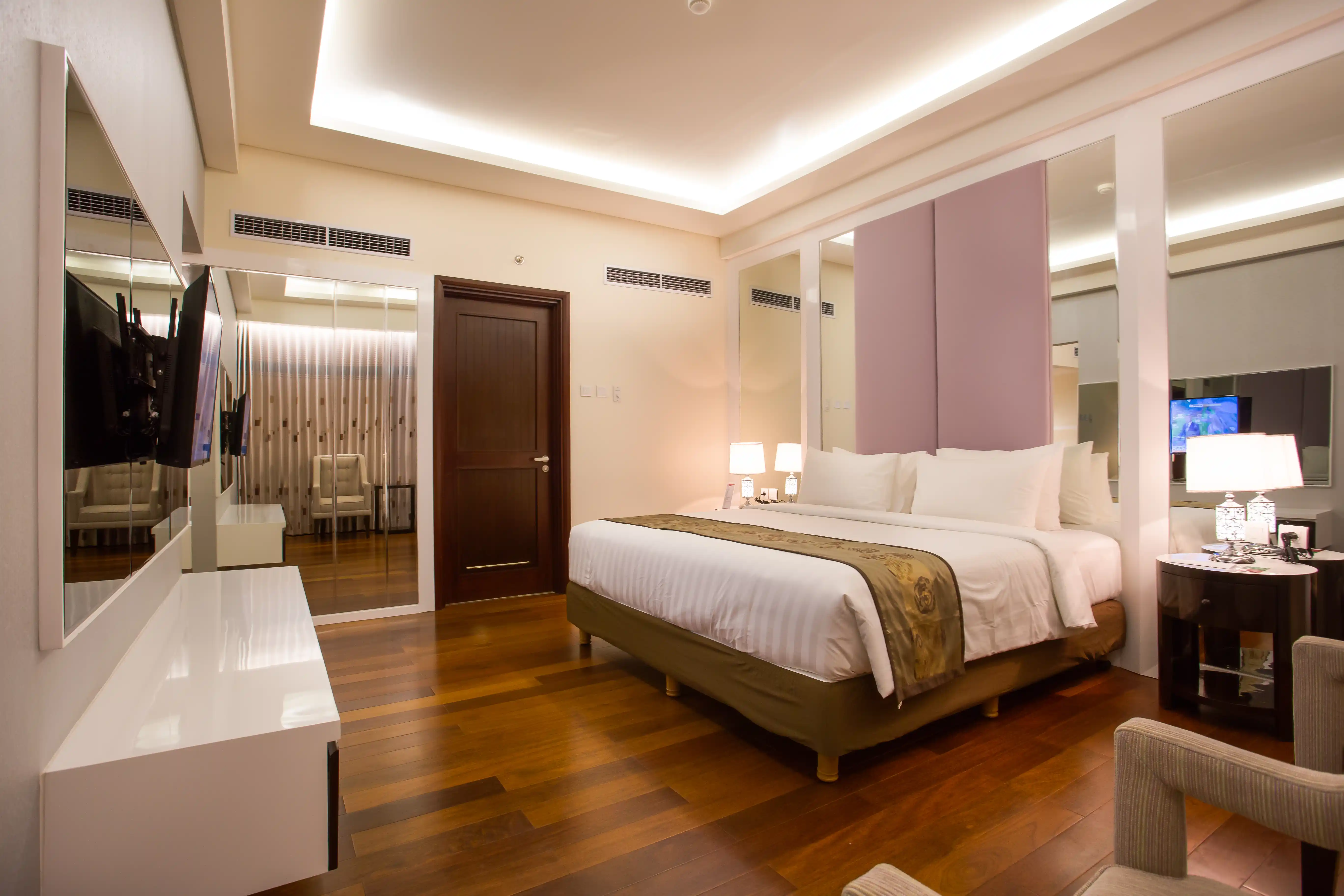 Executive Suite